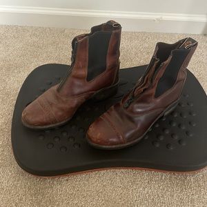 Ariat Woman’s Paddock riding boot